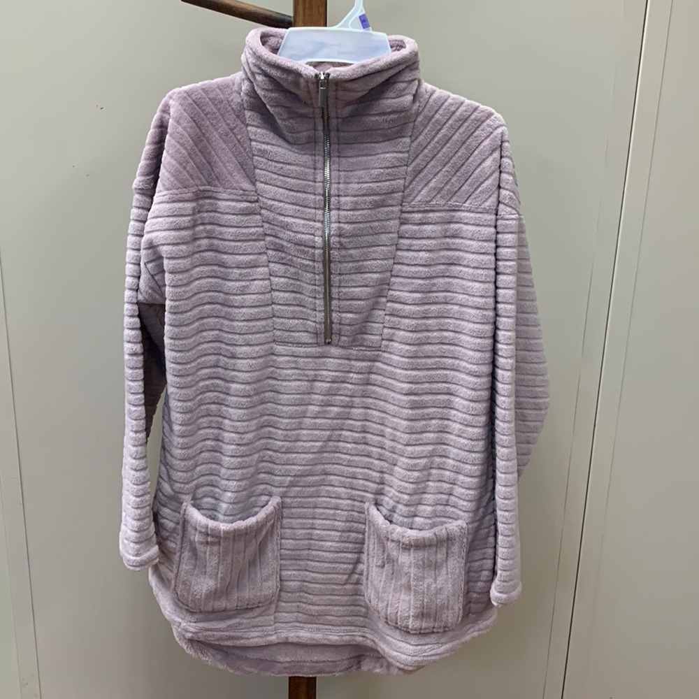 Soft Surroundings medium plush pullover top